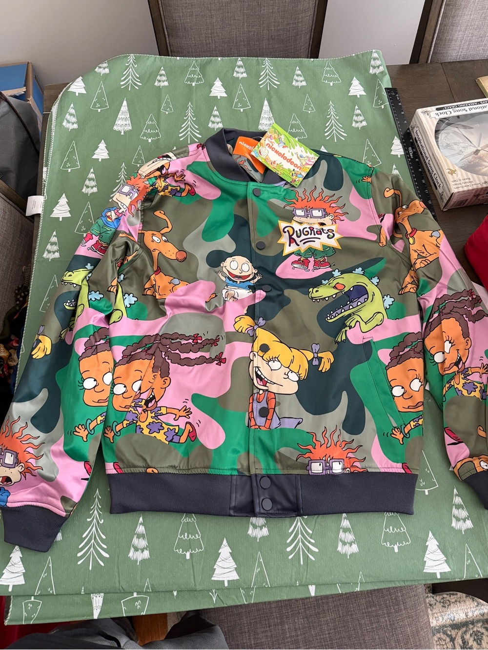NWT Freeze Max Nickelodeon Rugrats Camo Graphic Satin Bomber Jacket Mens XL